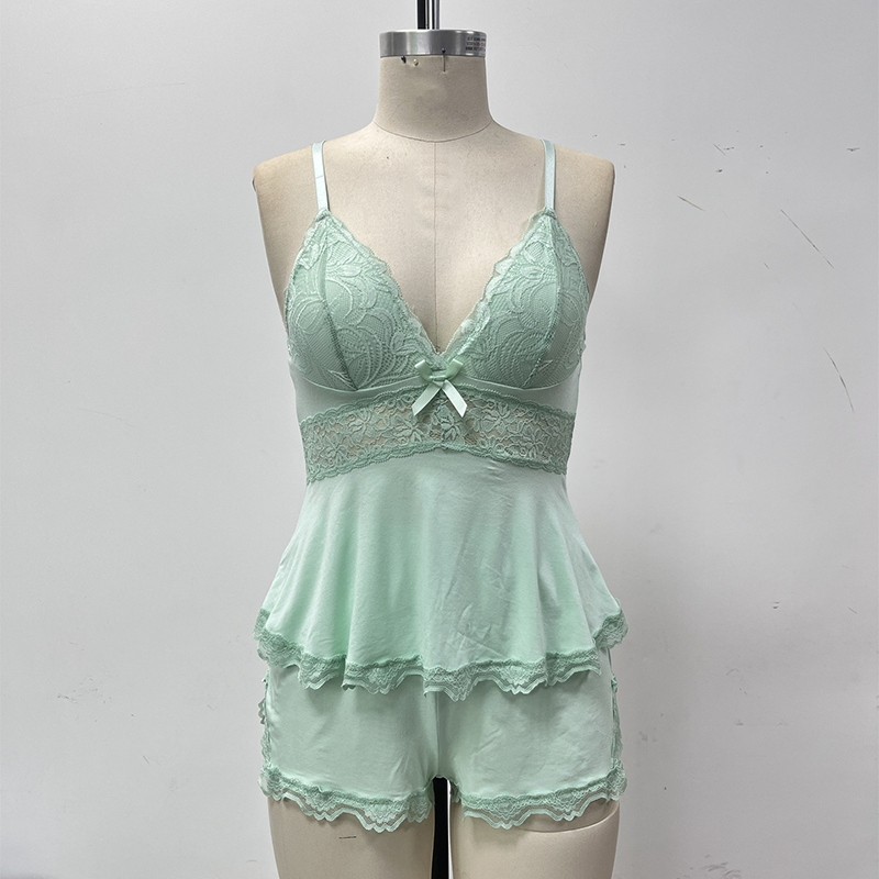 π₯³2026 HOT SALEπ₯³π50K+ SOLD!ποΈπ 50% OFF! V-Neck Lace Sleepwear β Butteryβsoft fabric, flattering fit. No binding, just comfy. A little luxury for bedtime. ππ€